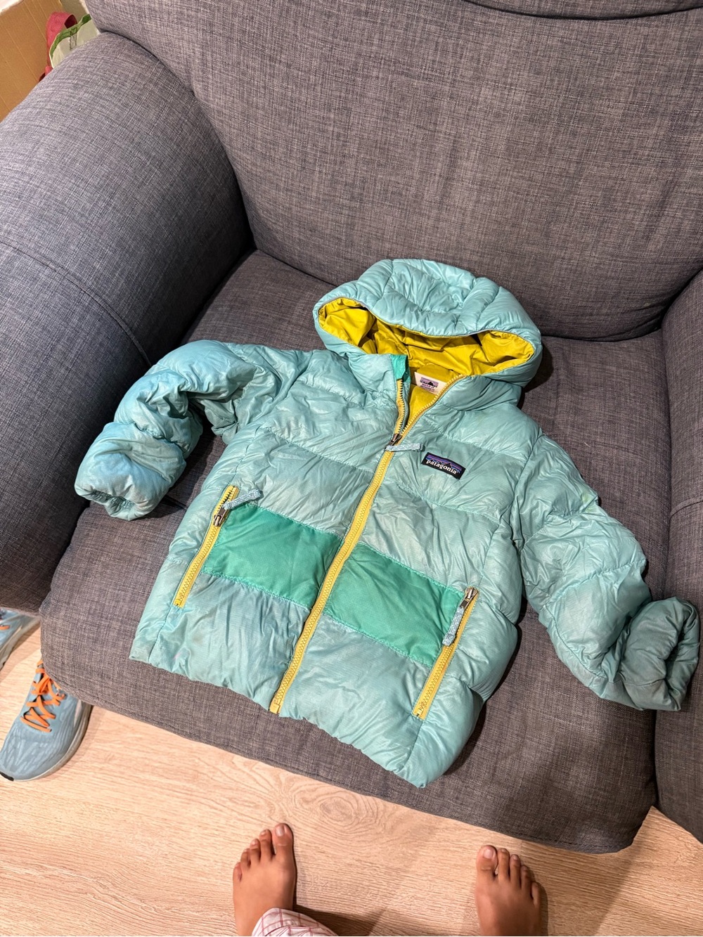 Patagonia Hi Loft Down 3T Mint Green Jacket PLAY condition